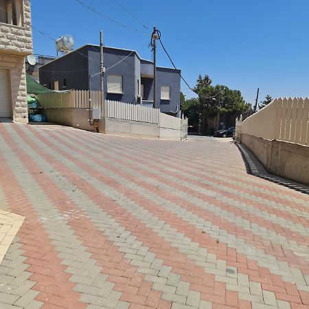 Vida Bhermon 4, One Standard Room Majdal Shams Exterior foto